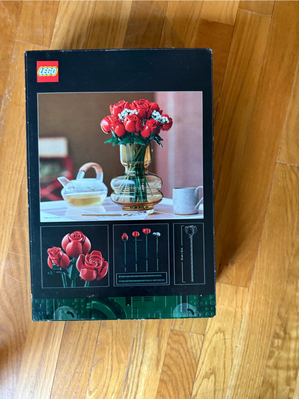 LEGO Red Roses Bouquet Decorative Centerpiece - Picture 2 of 2